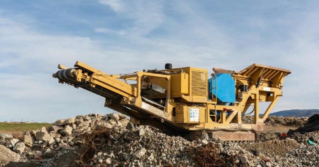 מיון ומחזור פסולת בניין