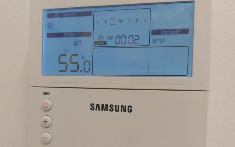 בקר חימום תת ריצפתי