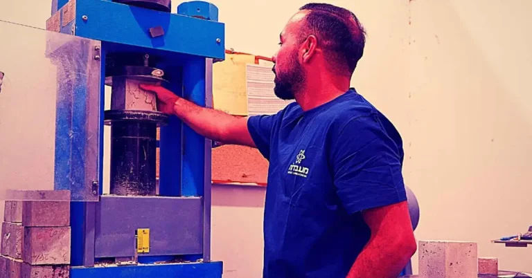 גל דאי מעבדות איזוטסט