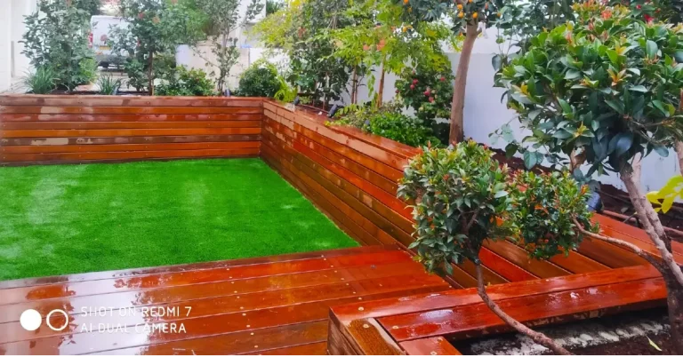 מור - דשא גן