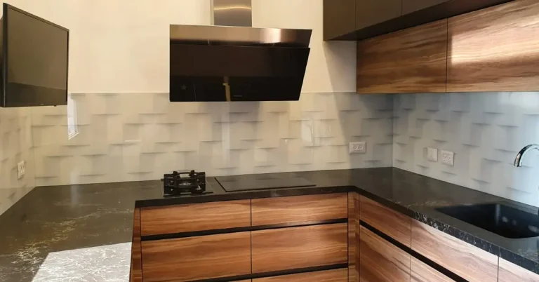 יניר גלאס ייצור והתקנת זכוכיות